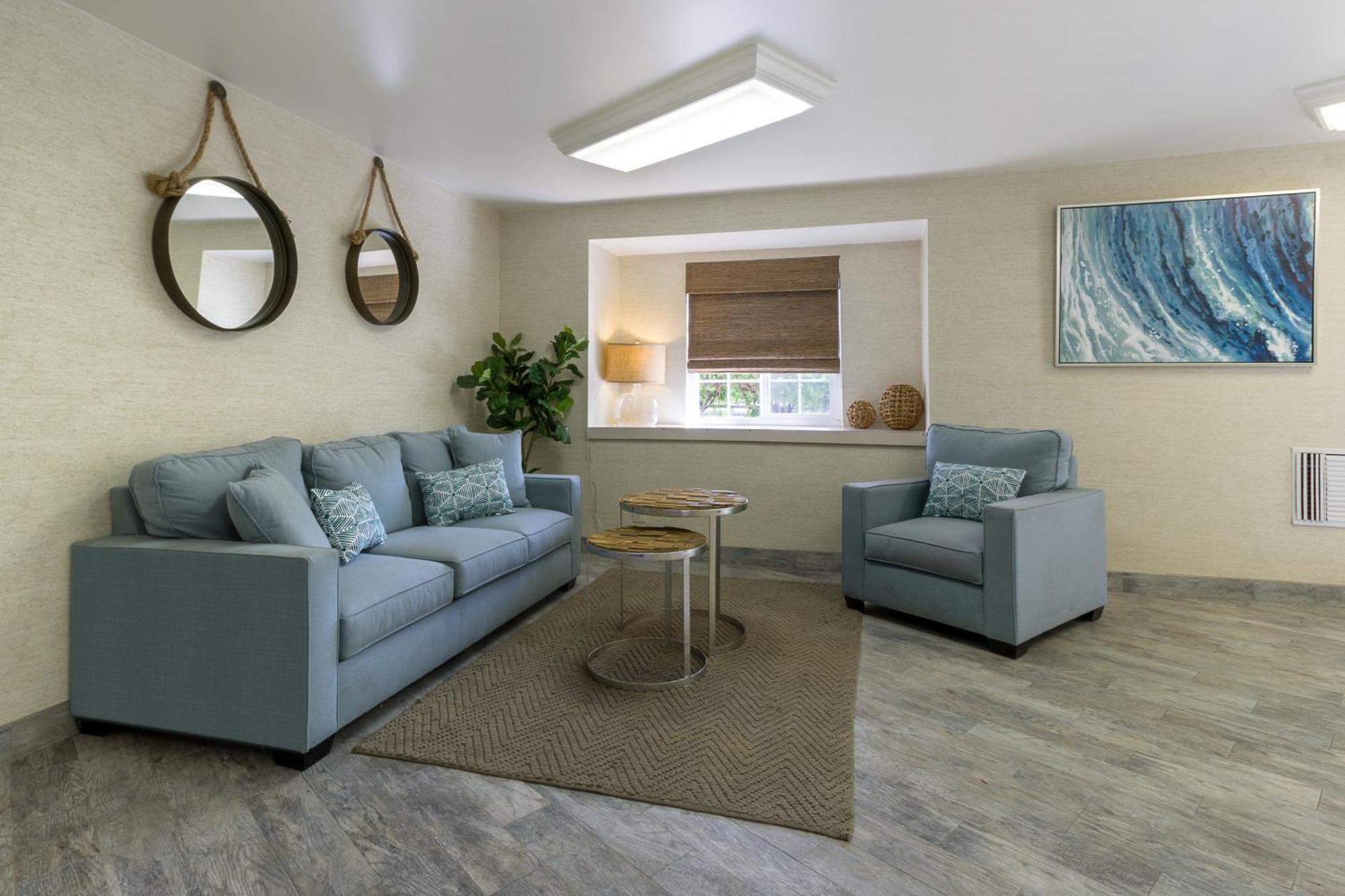 Ramada By Wyndham Costa Mesa/Newport Beach Экстерьер фото